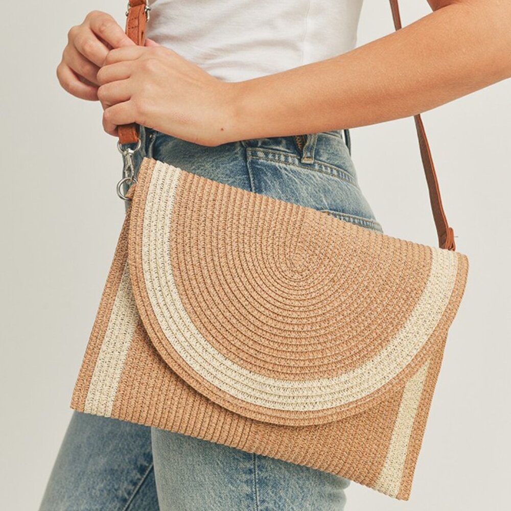 213. Taupe Straw Two Tone Envelope Crossbody/Clutch Bag